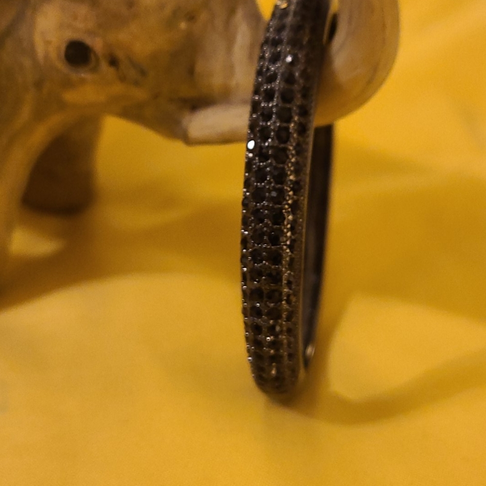 Jewelry - Picture 2 of 5